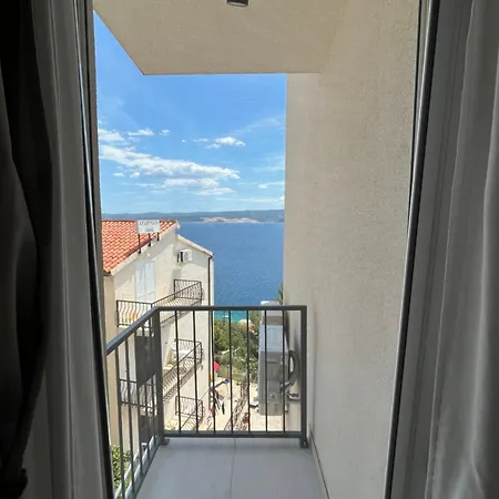 Apartment New Lili Apartment - Cosy Sea View Apartment With Free Parking