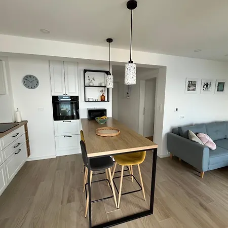 Apartment New Lili Apartment - Cosy Sea View Apartment With Free Parking