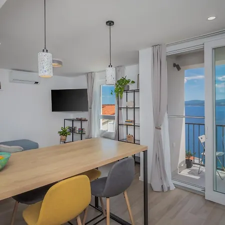 شقة New Lili - Cosy Sea View With Free Parking *