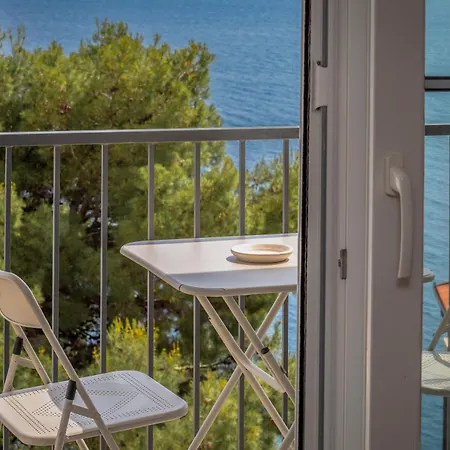 New Lili - Cosy Sea View With Free Parking Čelina